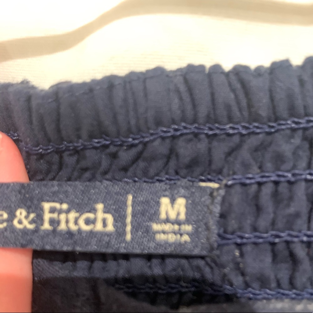 Abercrombie & Fitch Flower Tube Top - Picture 4 of 4